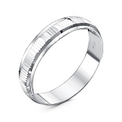 Обручальное кольцо из серебра с алмазной гранью

