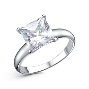 Кольцо из серебра с фианитом