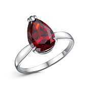 Кольцо из серебра с фианитом