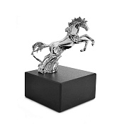 Сувенир Лошадь из серебра с ювелирным стеклом